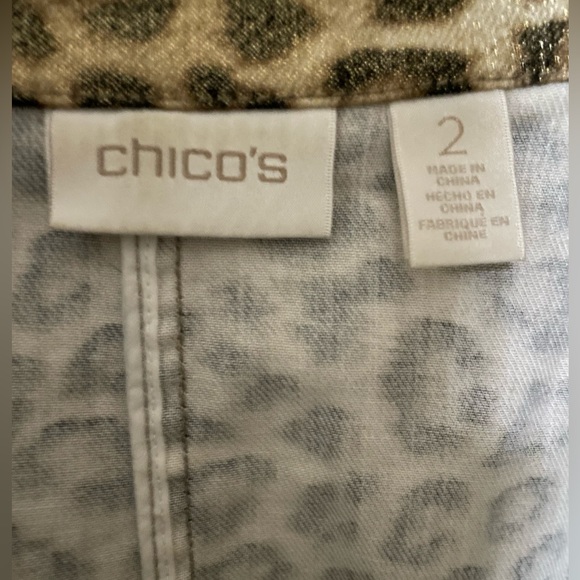 CHICOS WOMENS CHEETAH PRINT SHINY JACKET - Picture 6 of 7